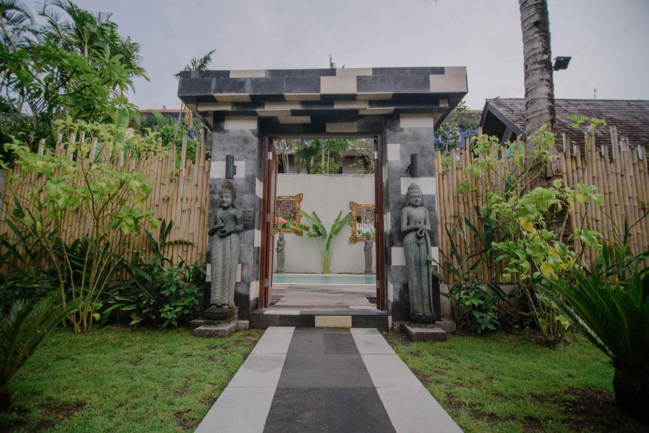 The Secret Jungle Villas Seminyak Экстерьер фото